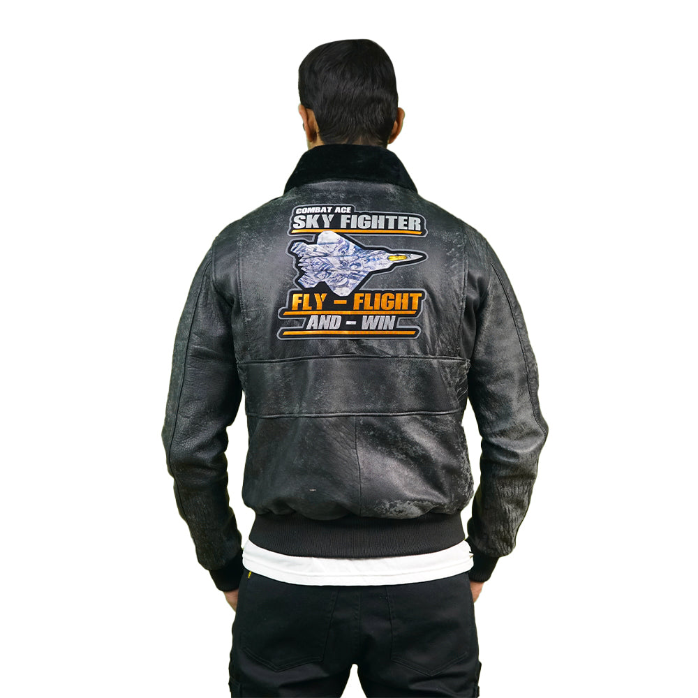 Chaqueta Bomber negra con parche