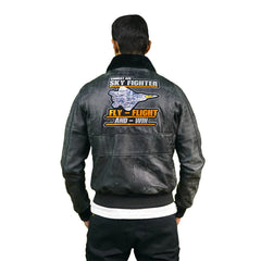 Chaqueta Bomber negra con parche
