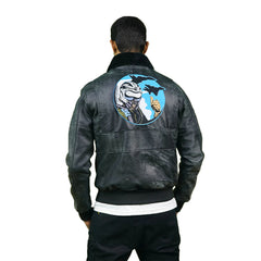 Chaqueta Bomber negra con parche
