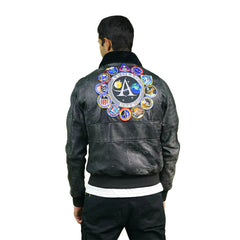 Chaqueta Bomber negra con parche